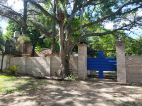 Corrientes Habitación con baño, cerca de ruta 12, clubes de Rugby y Taraguí Rock